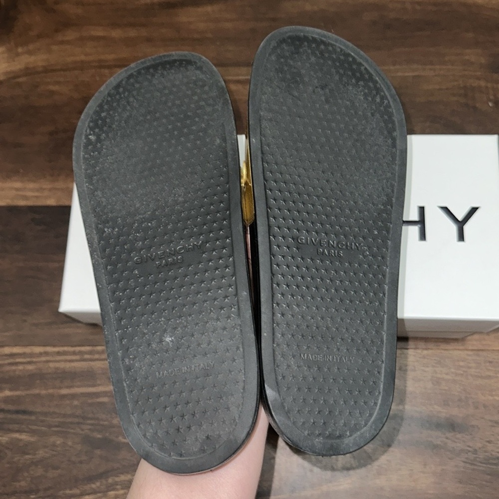 Givenchy Logo-Embossed Pool Slide Sandals In Size… - image 3